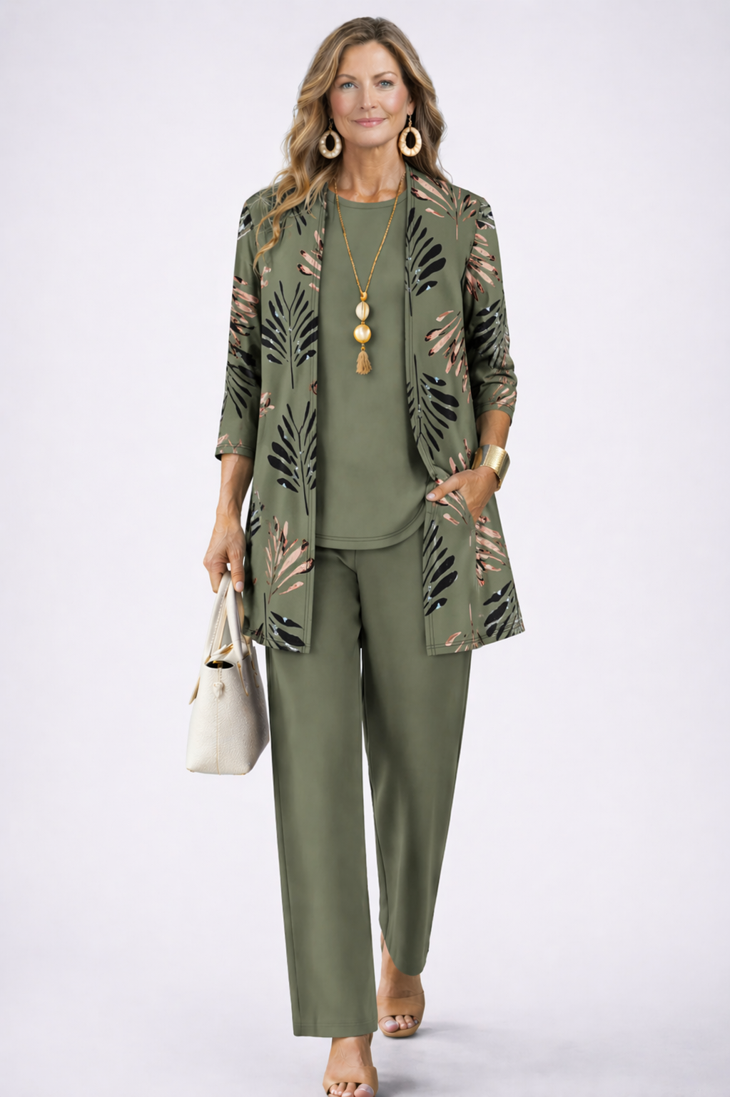 Velara – Elegant set i tre delar i klassisk stil